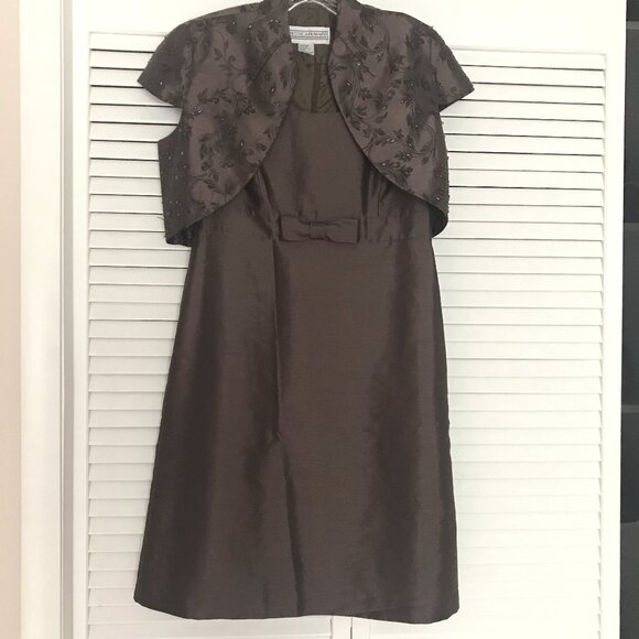 JESSICA HOWARD: BROWN BEADED SPECIAL OCCASION DRESS WITH BOLERO JACKET SIZE 6 - Picture 2 of 4